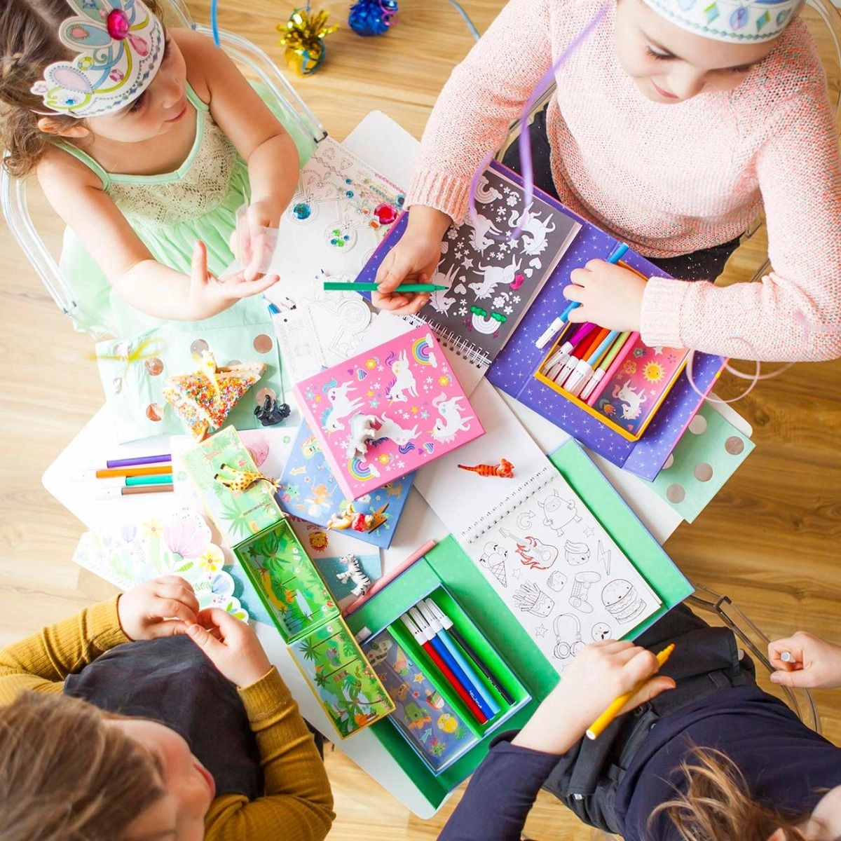 Colouring Set - Unicorn Magic - 3+ years