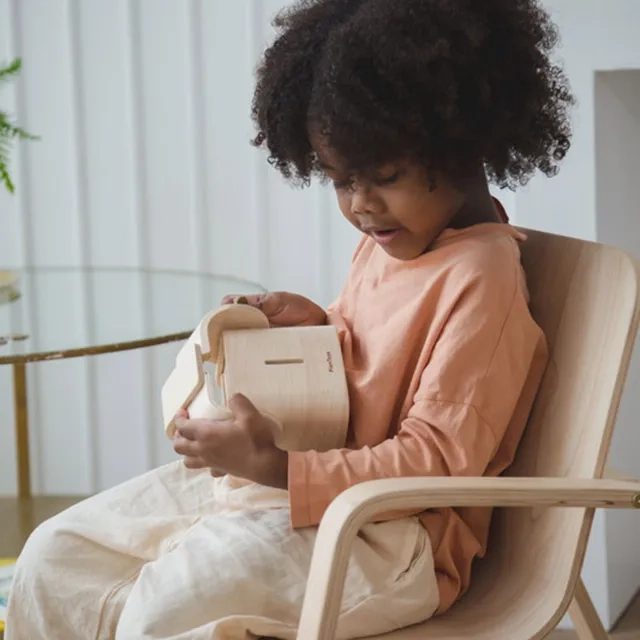 Elephant Bank - 3 years & above