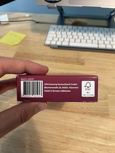 Crinkle Box - German Adult