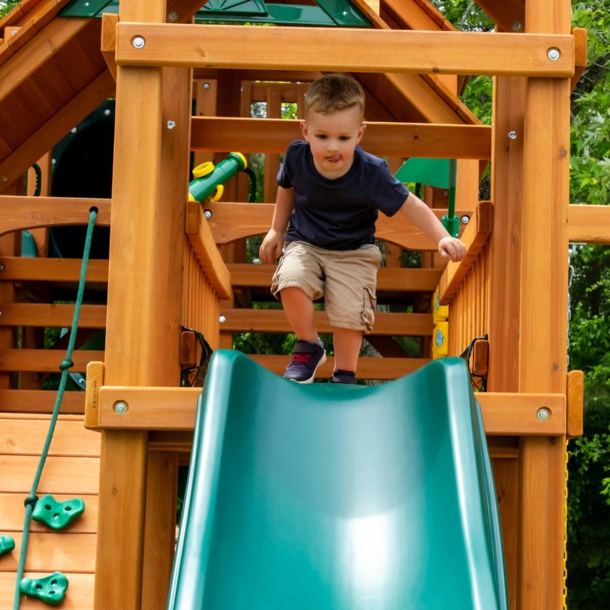 The Reserve - 27'W x 13"H x 28'D 2+