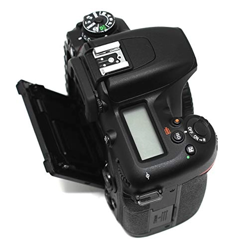 D7500 - 20.9MP 4K + Camera Bag