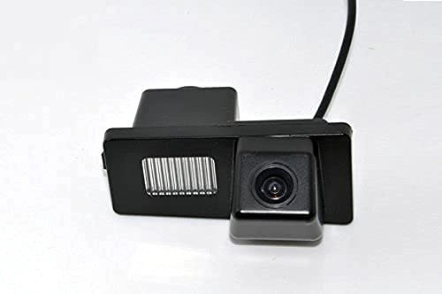 Rear View Reverse Backup Tracks Camera - 728 x 512