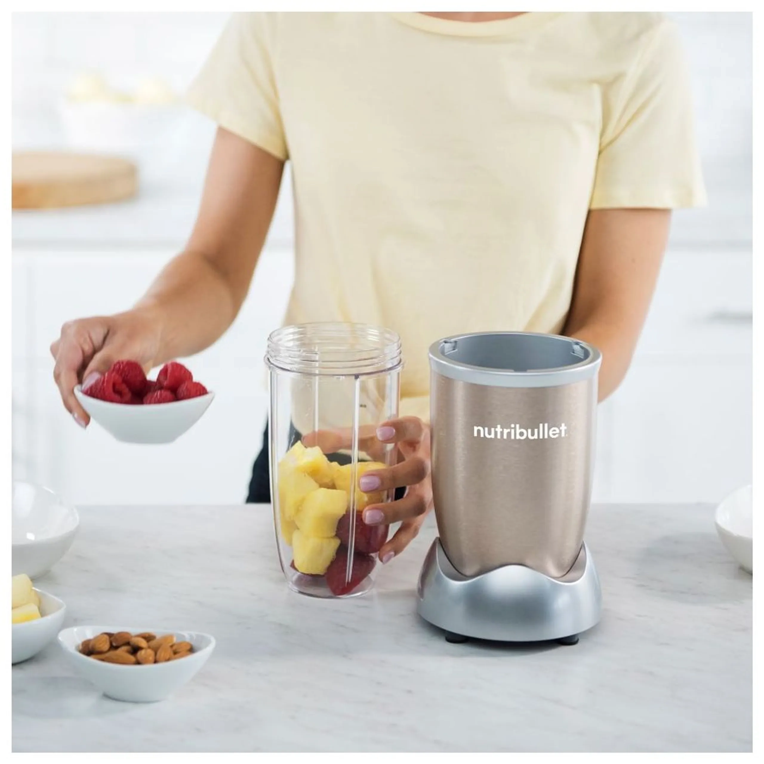 High-Speed Blender - 900W
