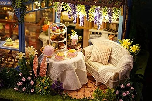 Miniature House Kit - Warm Manor