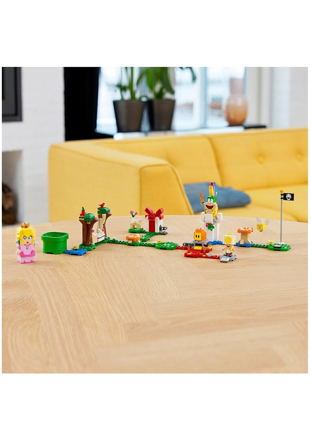 Super Mario Adventures with Peach Starter Course (71403) - Ages 6+