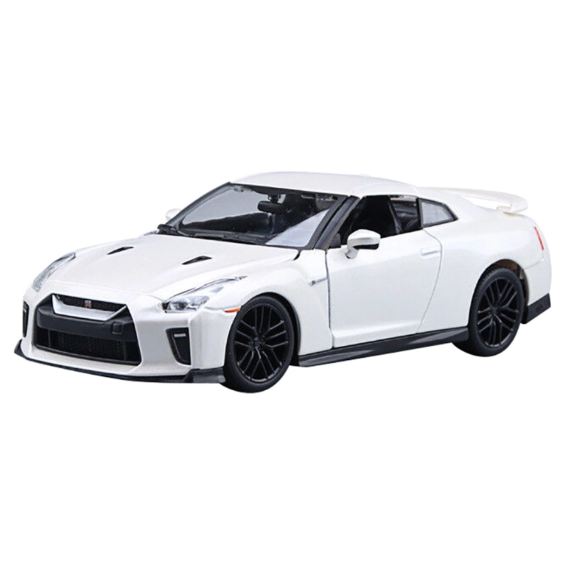 BBurago Intl Bburago Nissan GT-R - 1:24