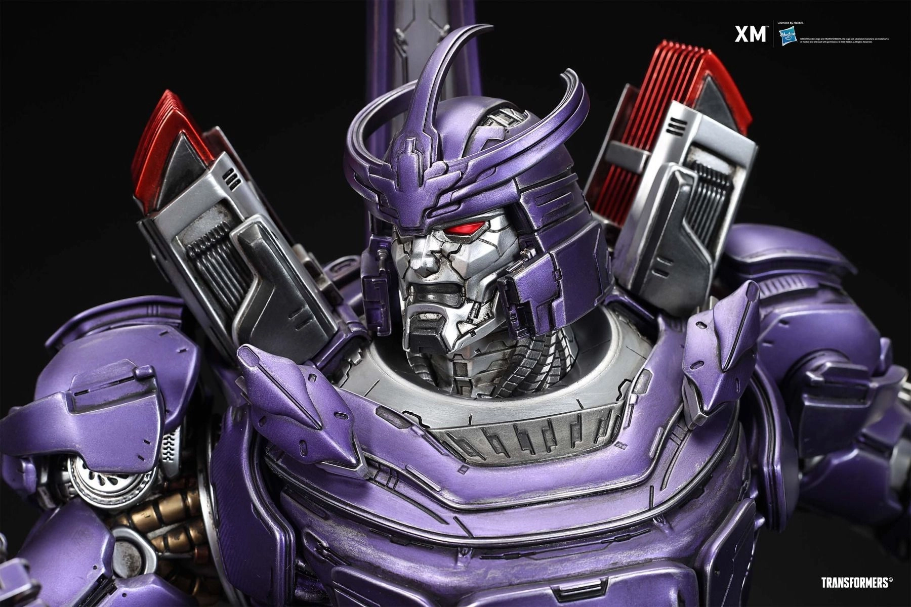 Galvatron - 1/10 Scale Polystone Statue