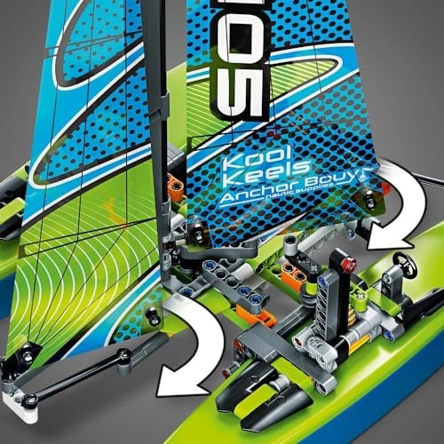 Technic Catamaran 42105