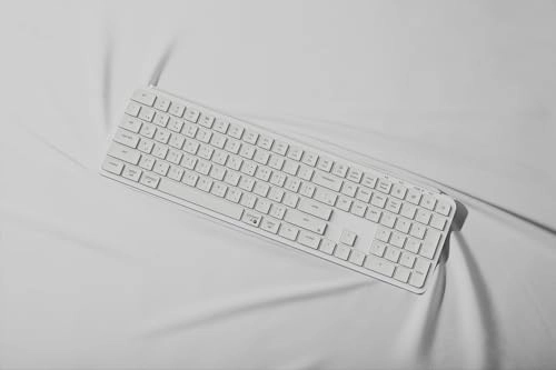 B6 Pro - AR/EN Wired/Wireless