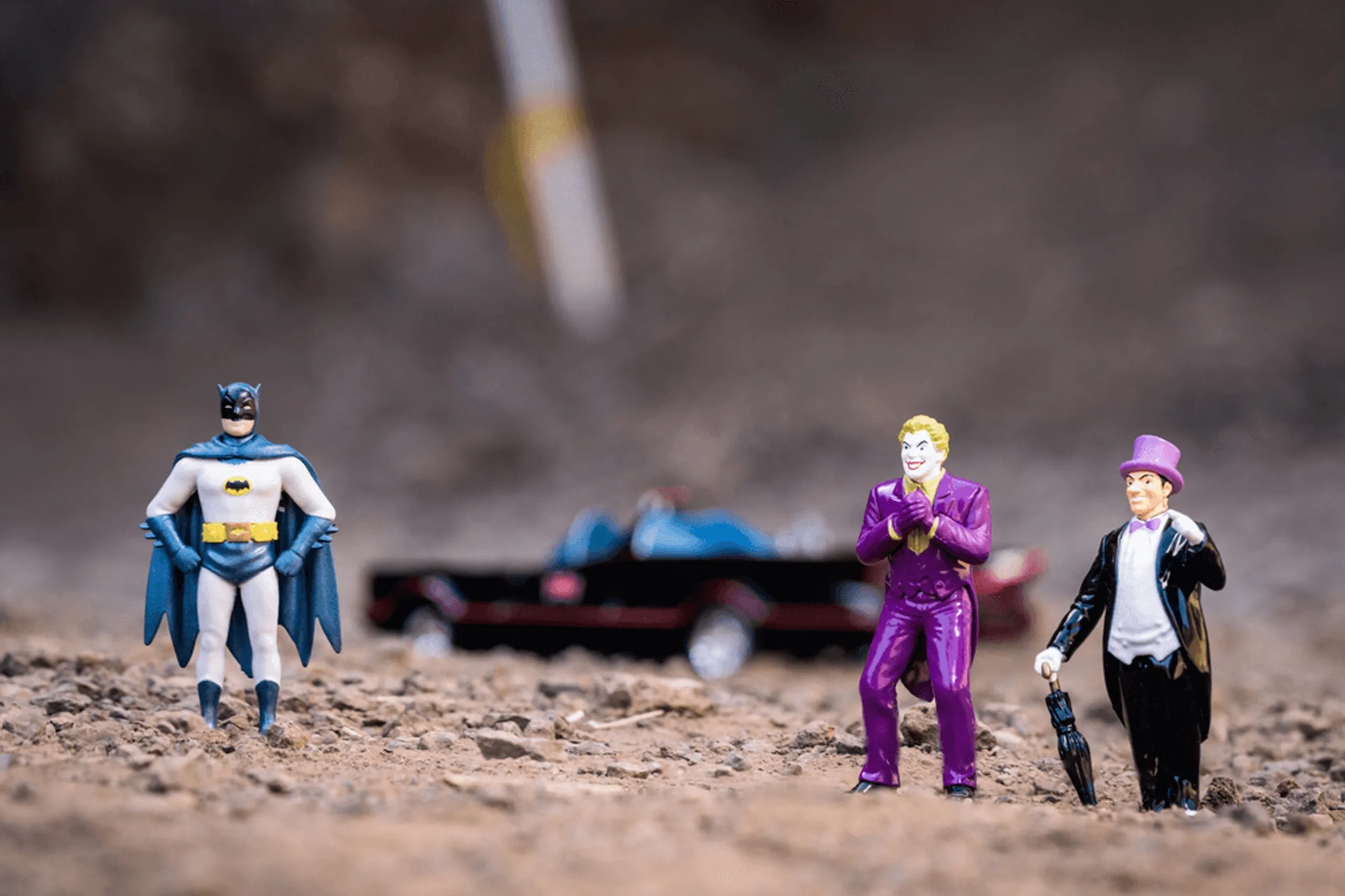 Batmobile 1966 - 1/24 19 cm + Batman + Robin + Joker + Penguin
