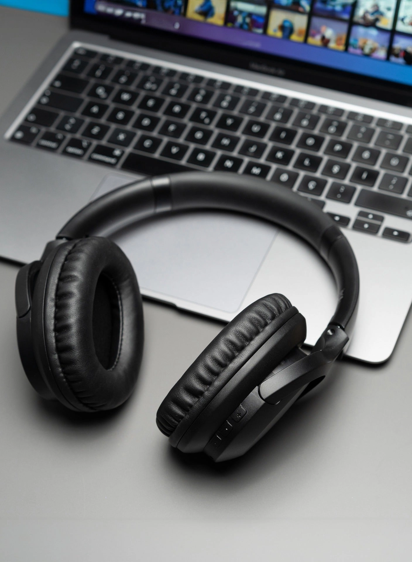 KO23BT1100W Wireless Headphone