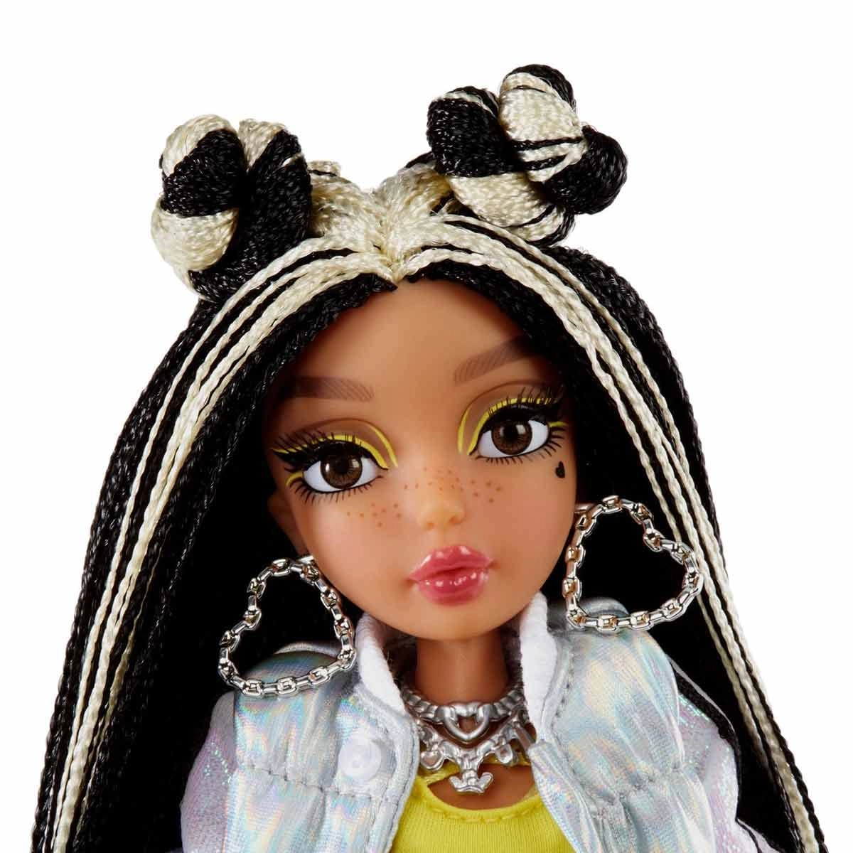 Jordie Fashion Doll - 13.5 Inch Color Change Ages 4-12
