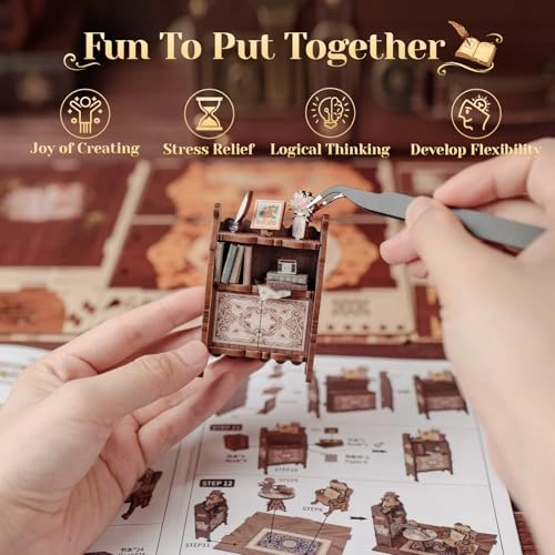 Book Nook Kit - Bookshop Memories