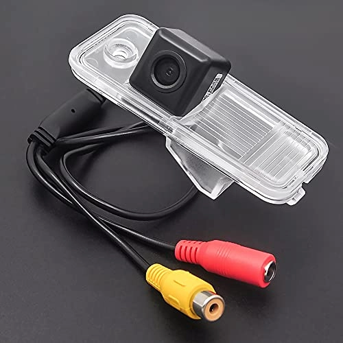 Rear View Reverse Backup Tracks Camera - 728 x 512