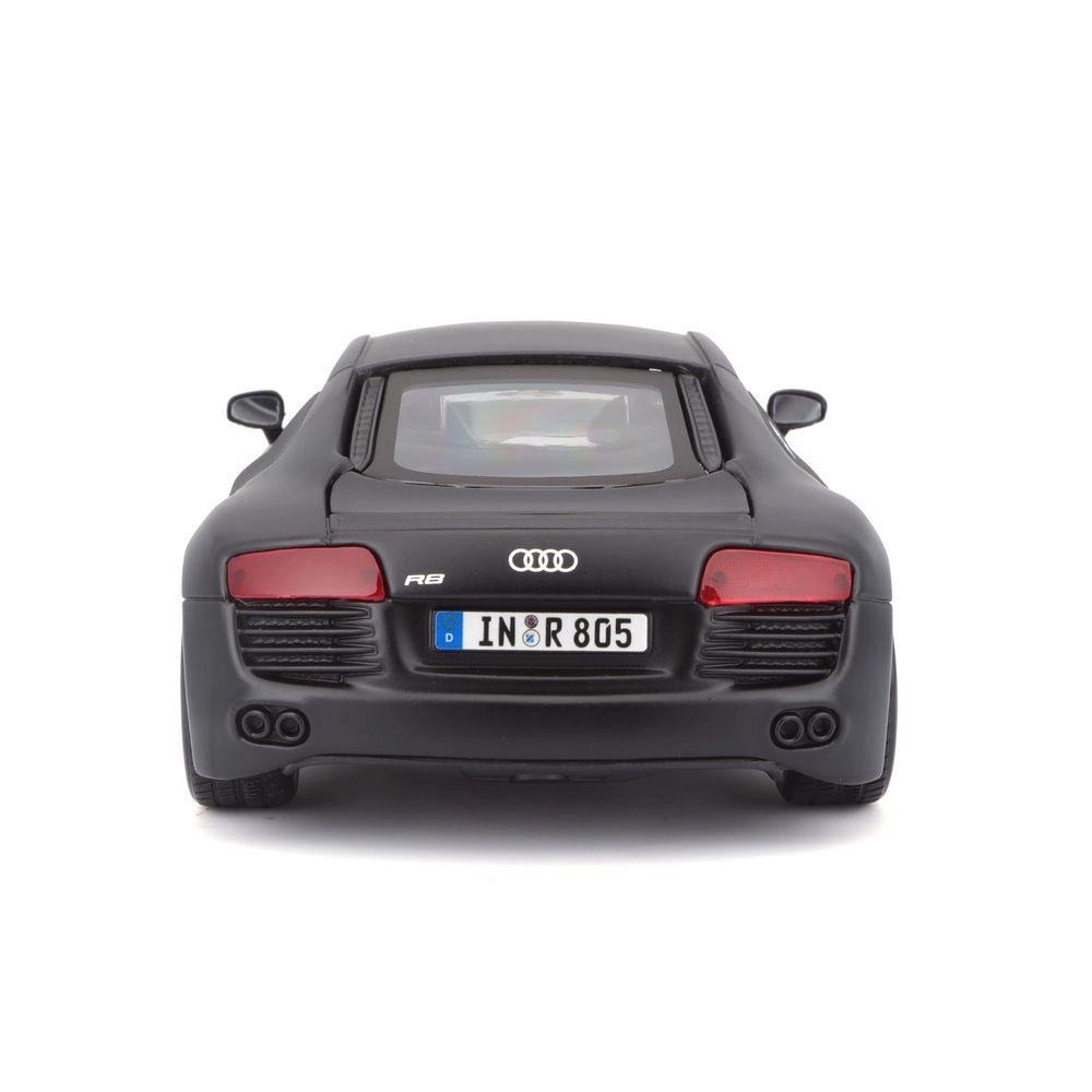 Audi R8 - 1:24