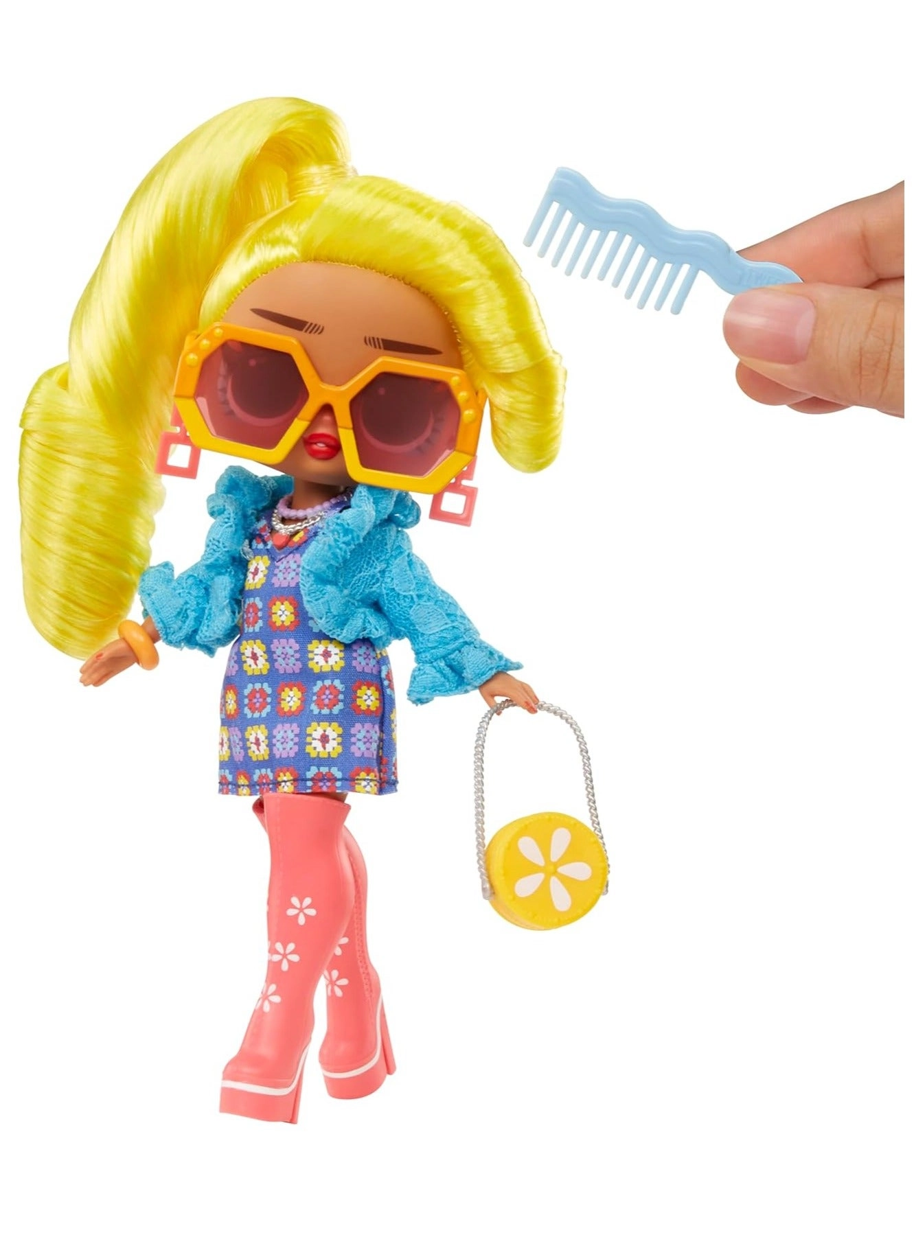 Hana Groove Tweens Core Doll - 10+ surprises articulated