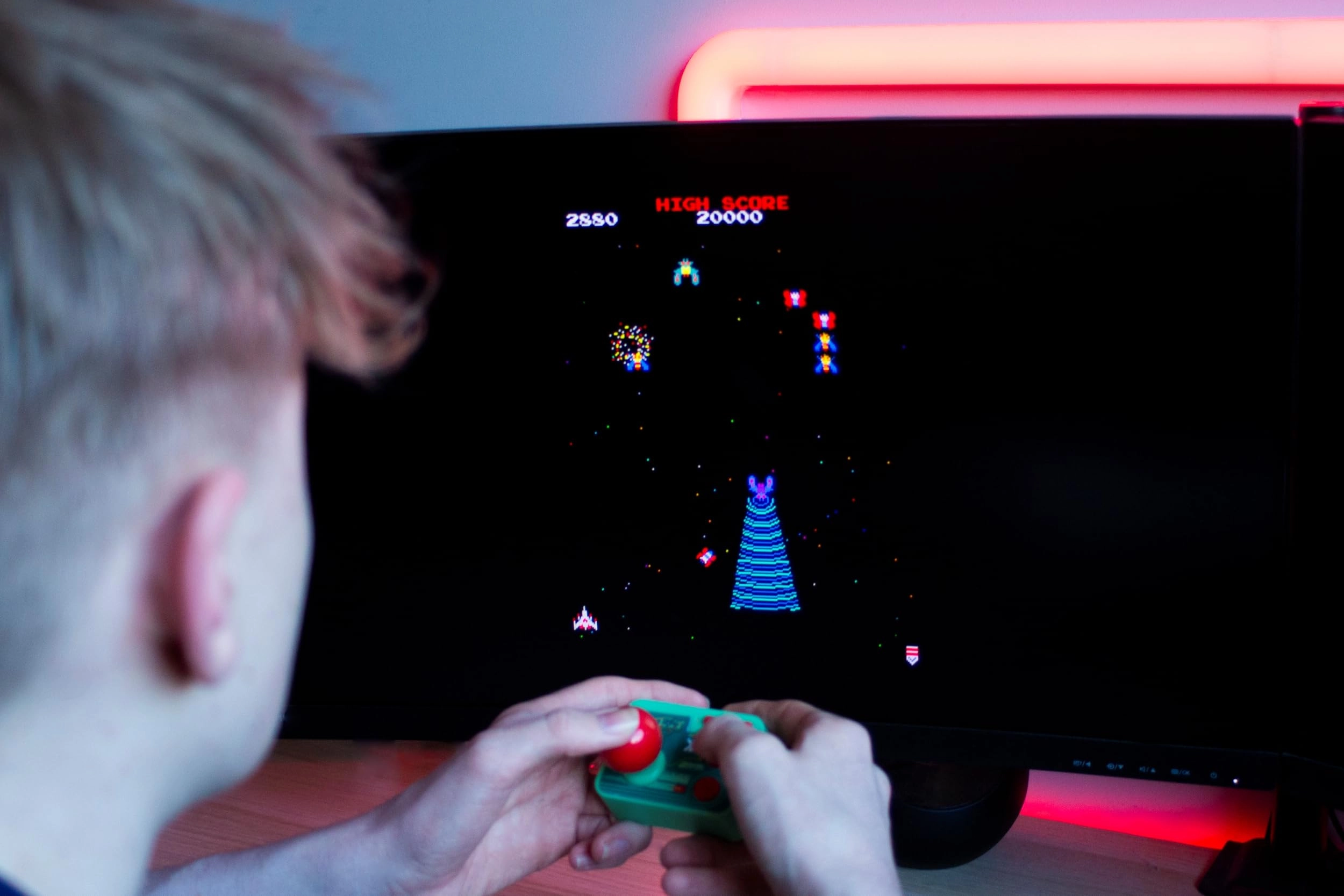Galaga Plug & Play - HDMI Wireless Joystick Launch Edition