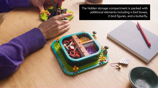 LEGO Ideas Family Tree (21346)