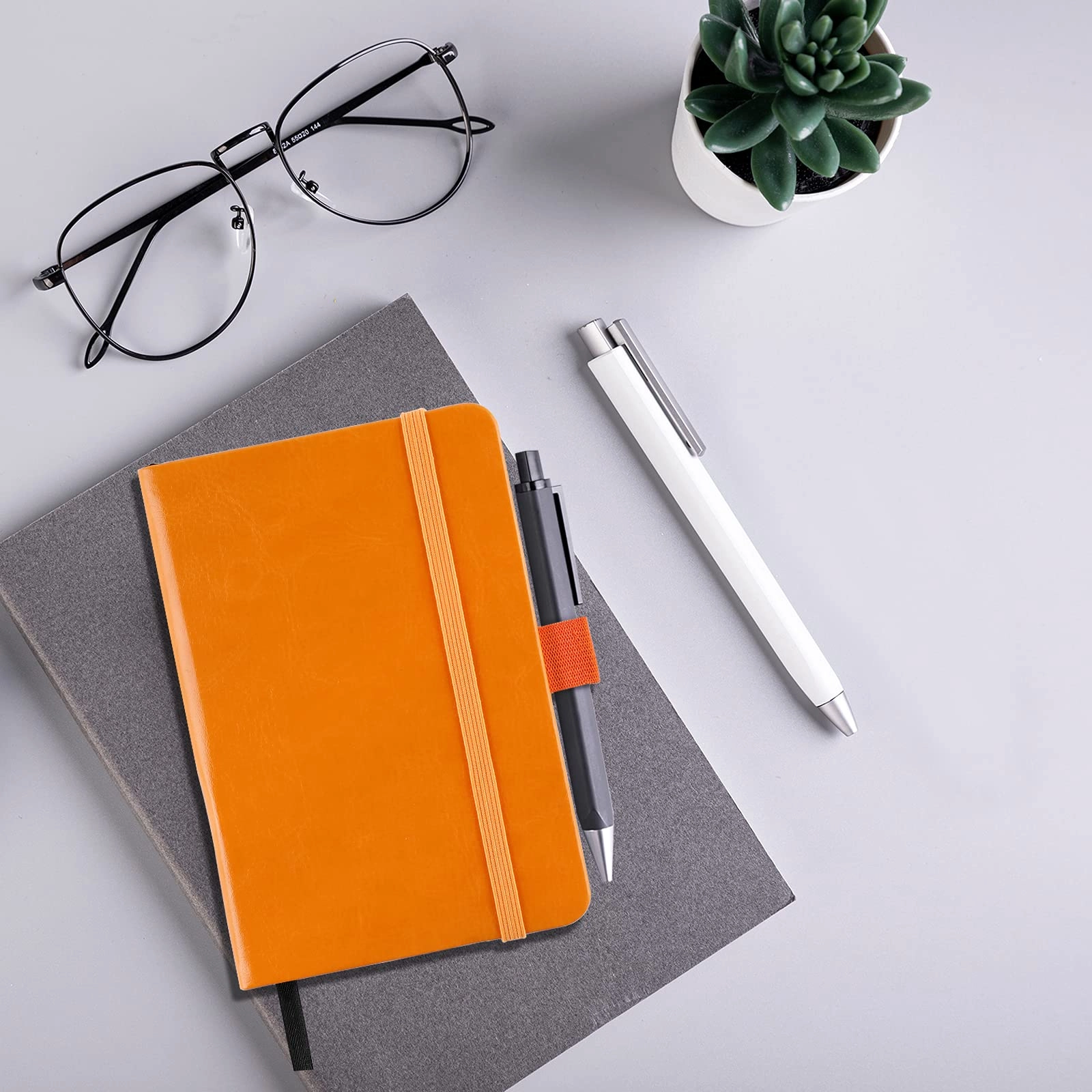 A6 Notebooks A6 Hardcover - Dotted 100 Sheets