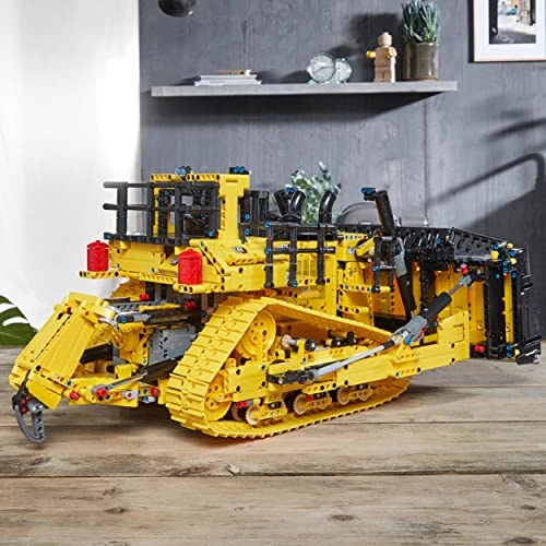 Technic App-Controlled Cat D11 Bulldozer 42131 - 3854 Pieces
