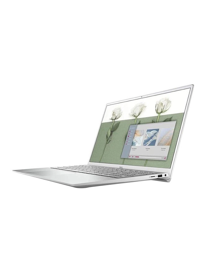 Inspiron 15 5502 - 15'' Core i7-1165G7 8GB DDR4 256GB SSD