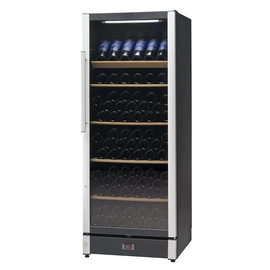 Beverage Cooler - 146 bottle(s)