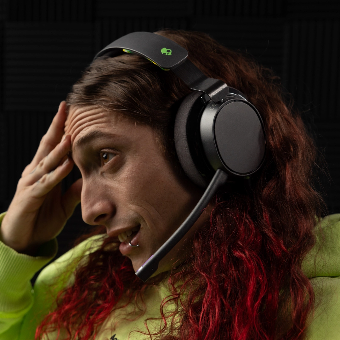 SLYR Pro - Wired Headset