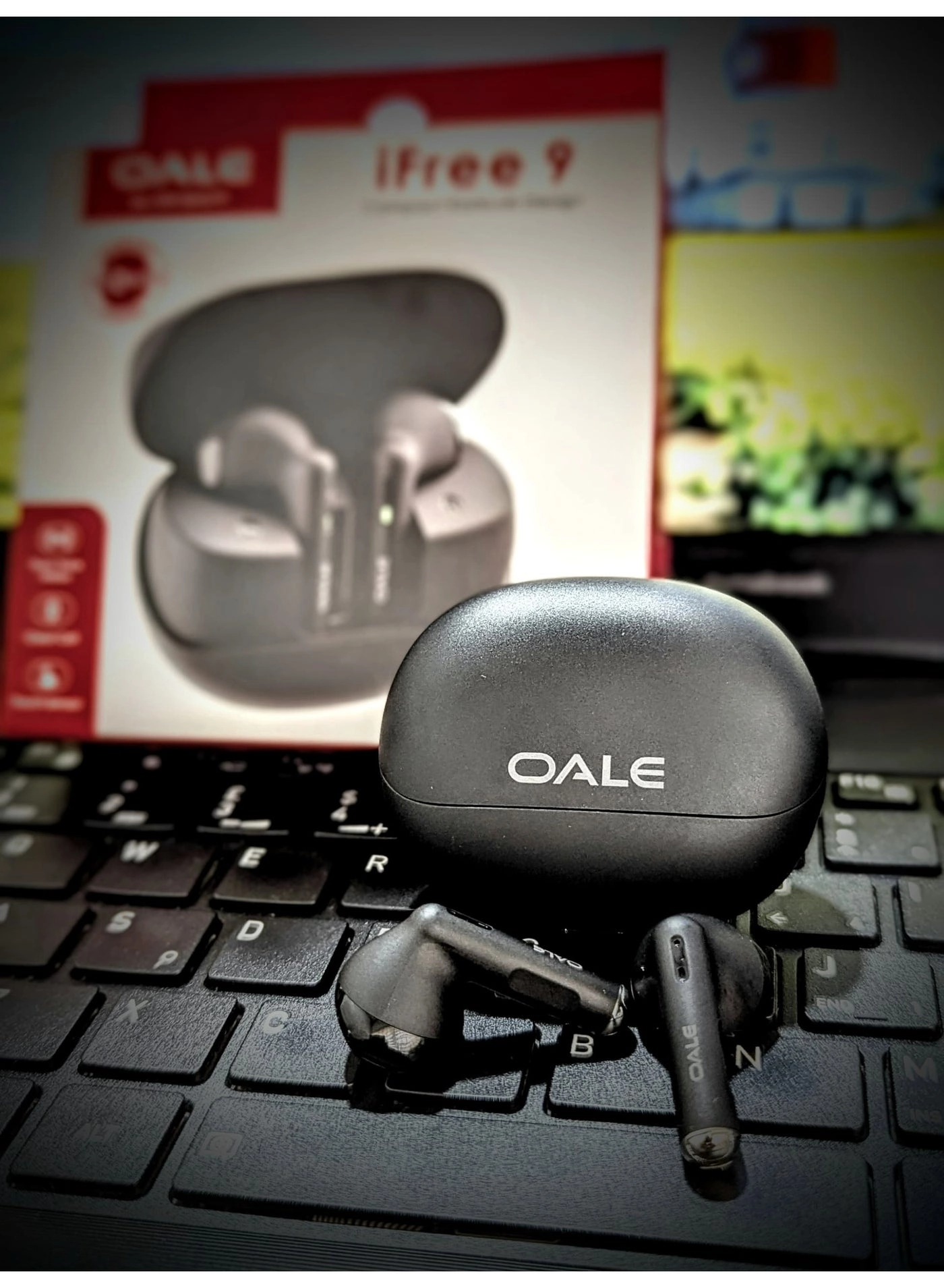 iFree 9 - Wireless Earbud