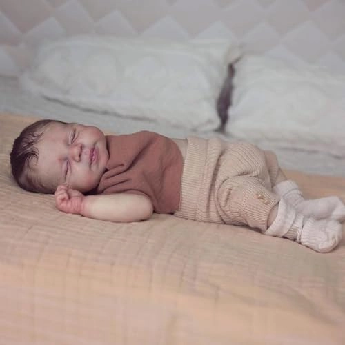 Reborn Baby Doll - 18 Inches 48 cm Silicone Baby Boy Ages 3+