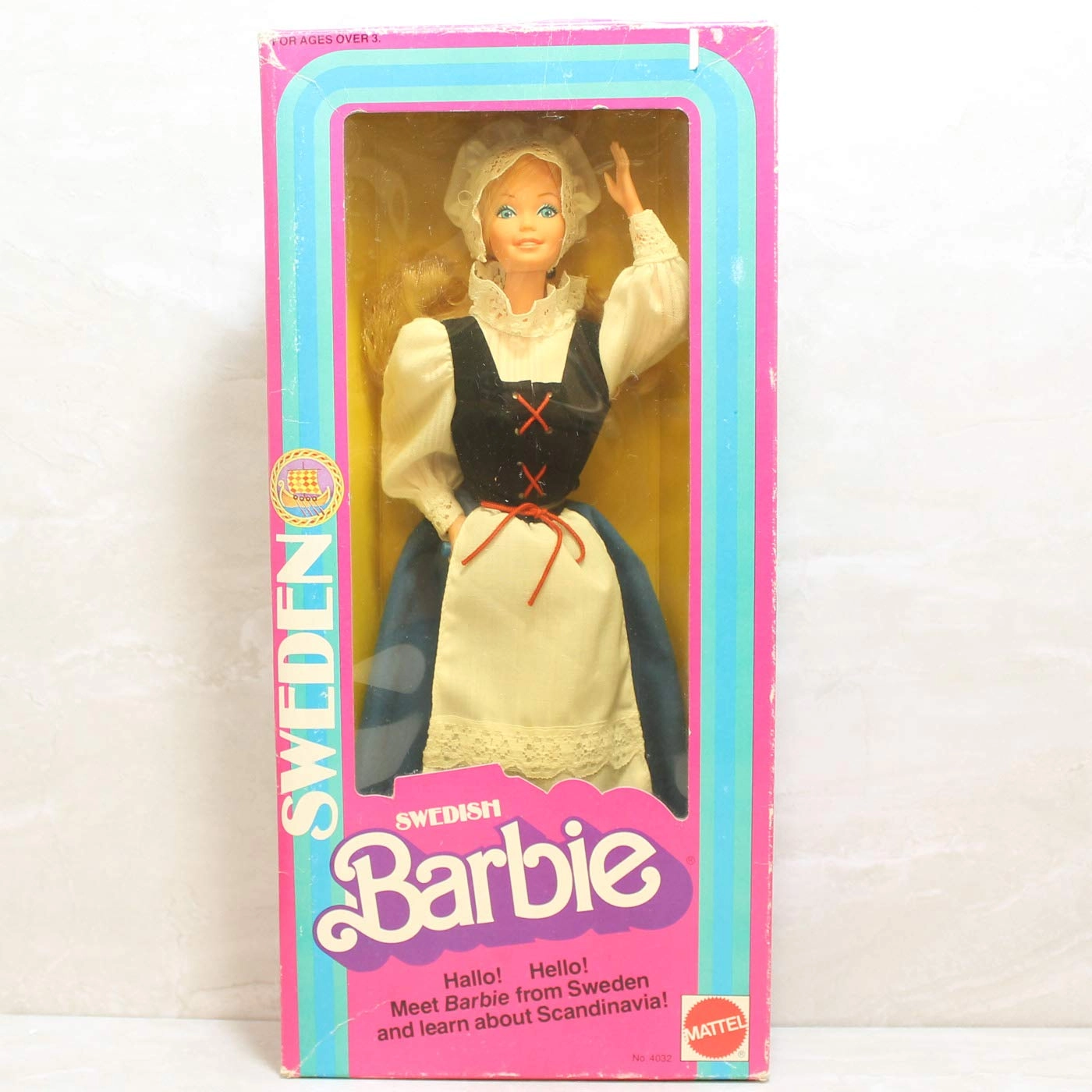 Mattel Barbie Dolls of the World - 1982 Swedish 4032