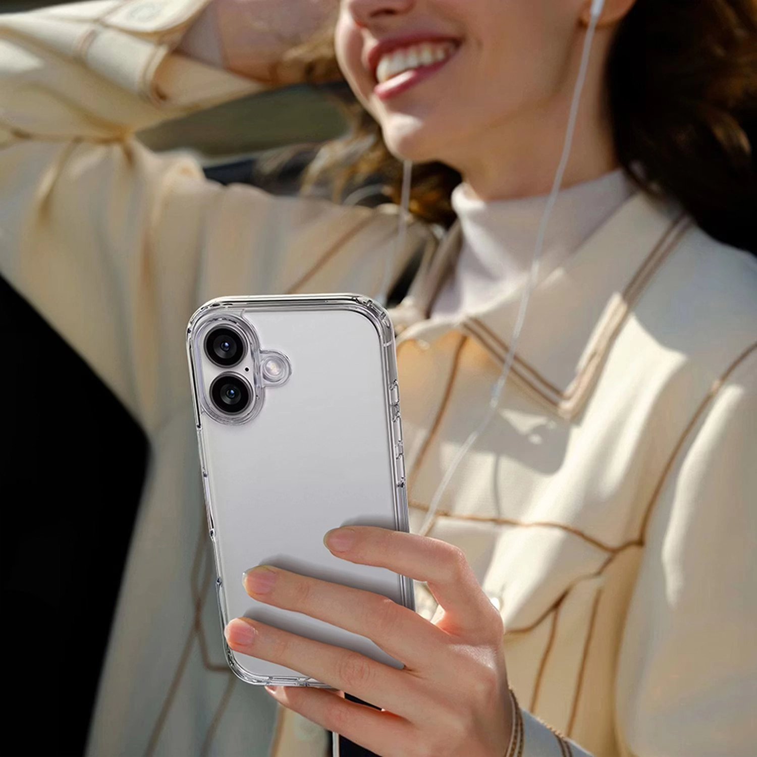 Clara Clear Case with MagSafe for iPhone 17