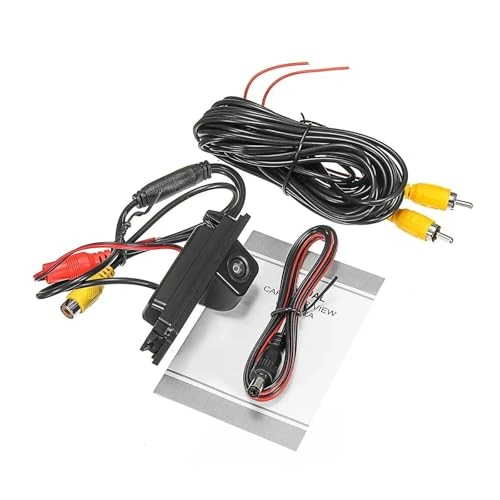 Car Rear View Camera - 728 x 512 pixels