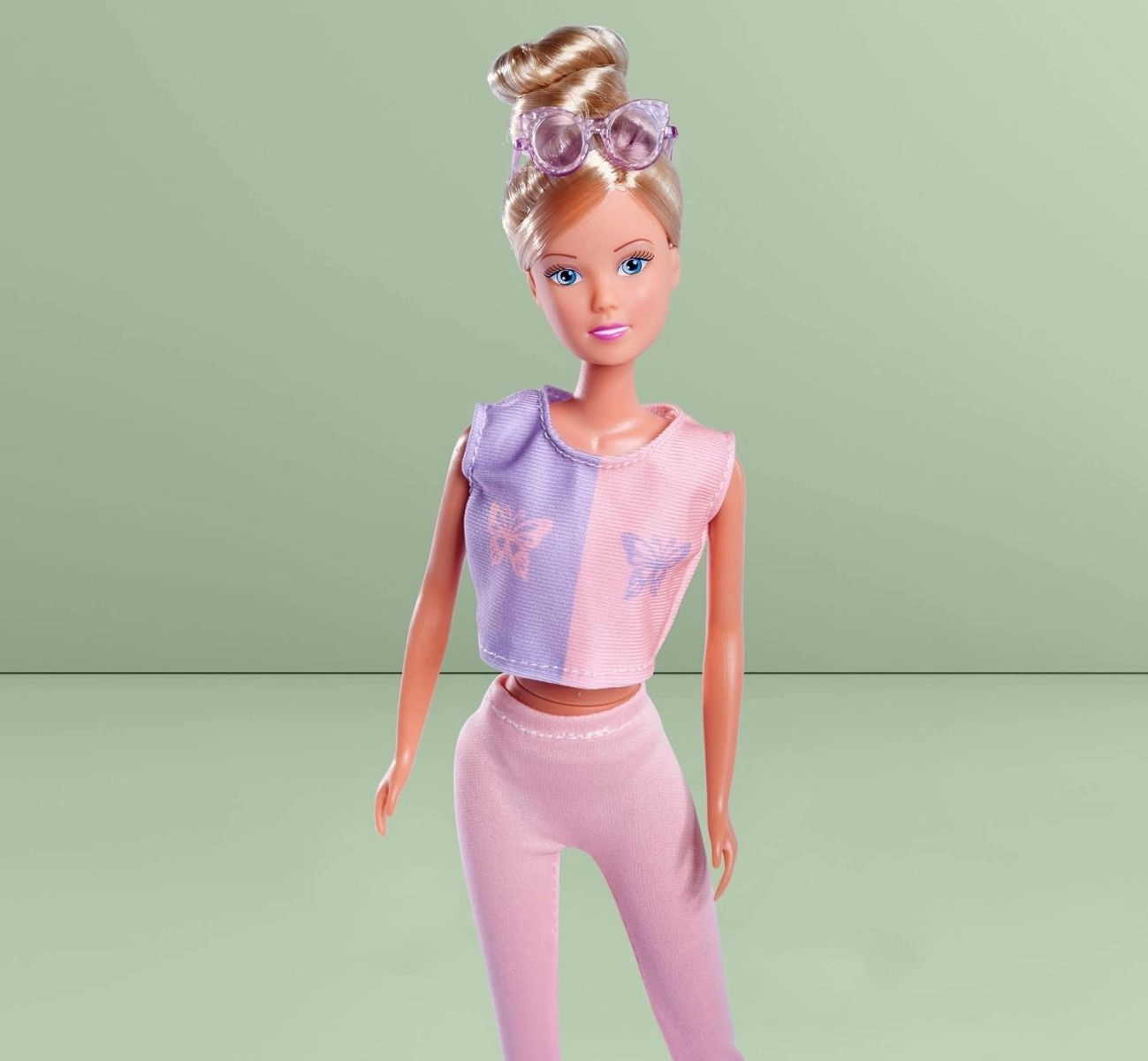 Steffi Love Hula Hoop Doll - 29cm Girl Ages 3+