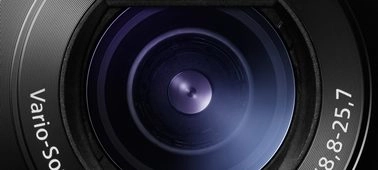 ZEISS® Vario-Sonnar T* lens for rich depiction