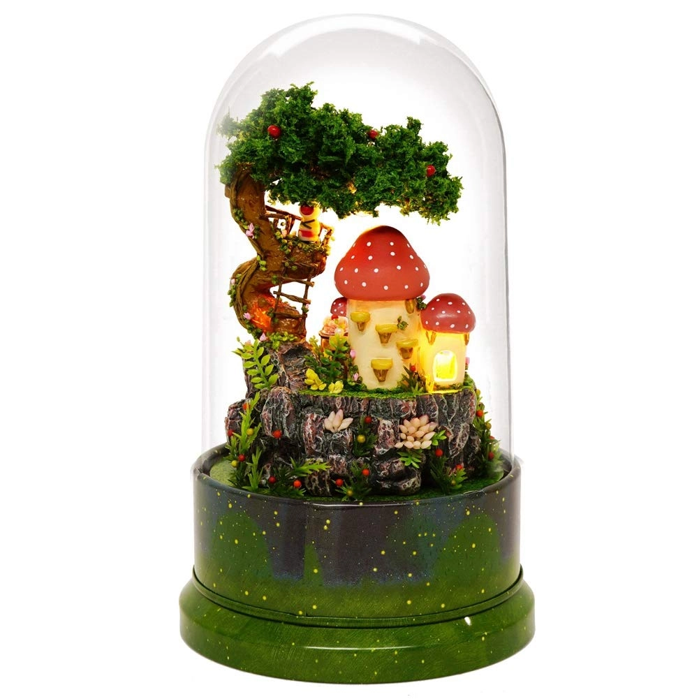 Sunisfa DIY Doll House - LED light bulbs Clockwork