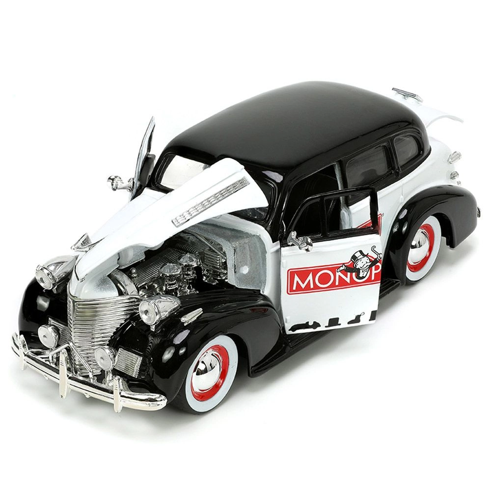 Mr Monopoly 1939 Chevy Master with Figure - 1:24