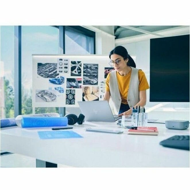 ZBook 8 G1i BX7U5UT#ABA - 16'' Core Ultra 7 265H 32GB DDR5 1TB SSD