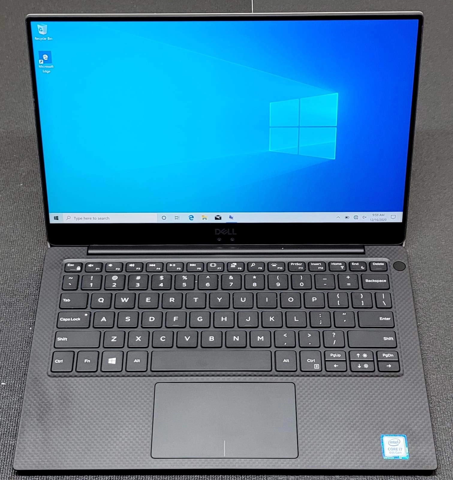 DELL XPS 13 9370 - 13.3'' Core i7-8550U 8GB DDR3 256GB SSD