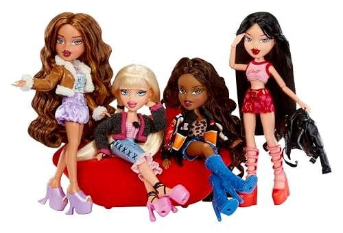 Cloe Fashion Doll - 11.5 inches Goin’ Out!