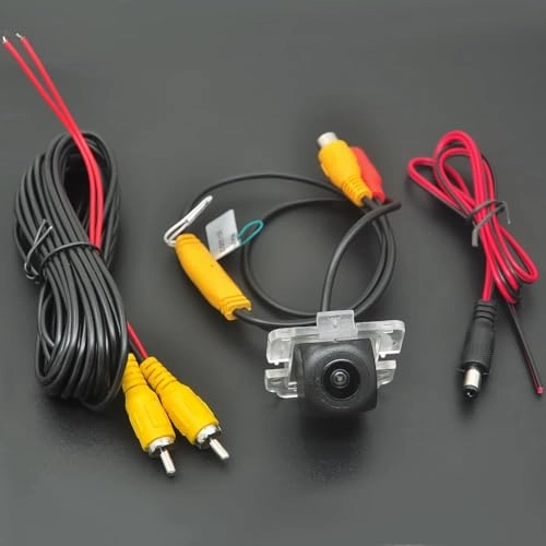 Rear View Reverse Backup Tracks Camera - 728 x 512