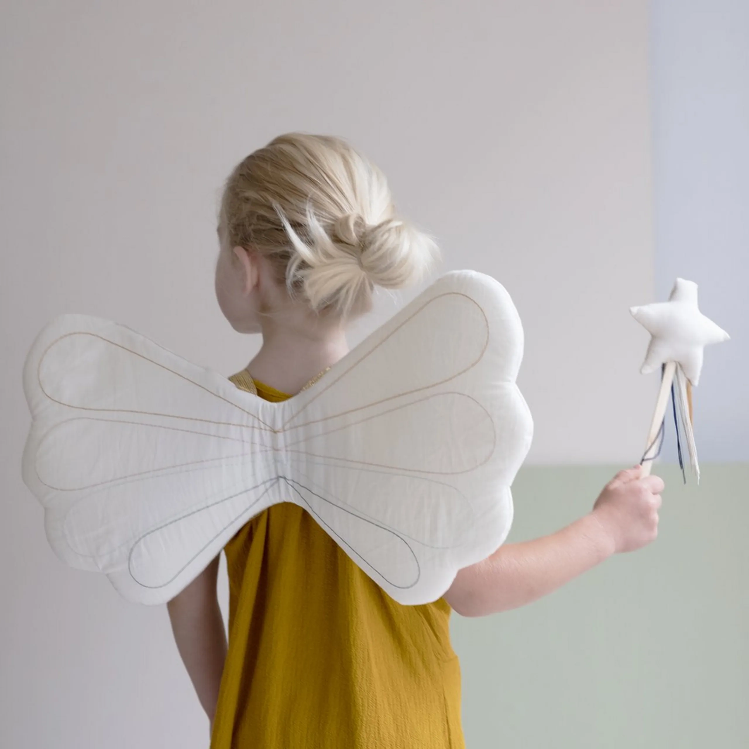 Rainbow Fairy Wings & Natural Wand - 2pcs Suitable for 3 to 6 years