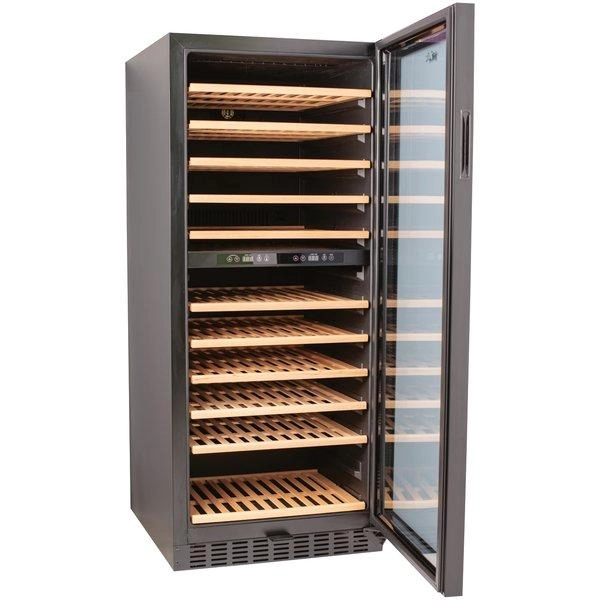 Beverage Cooler - 121 bottle(s)