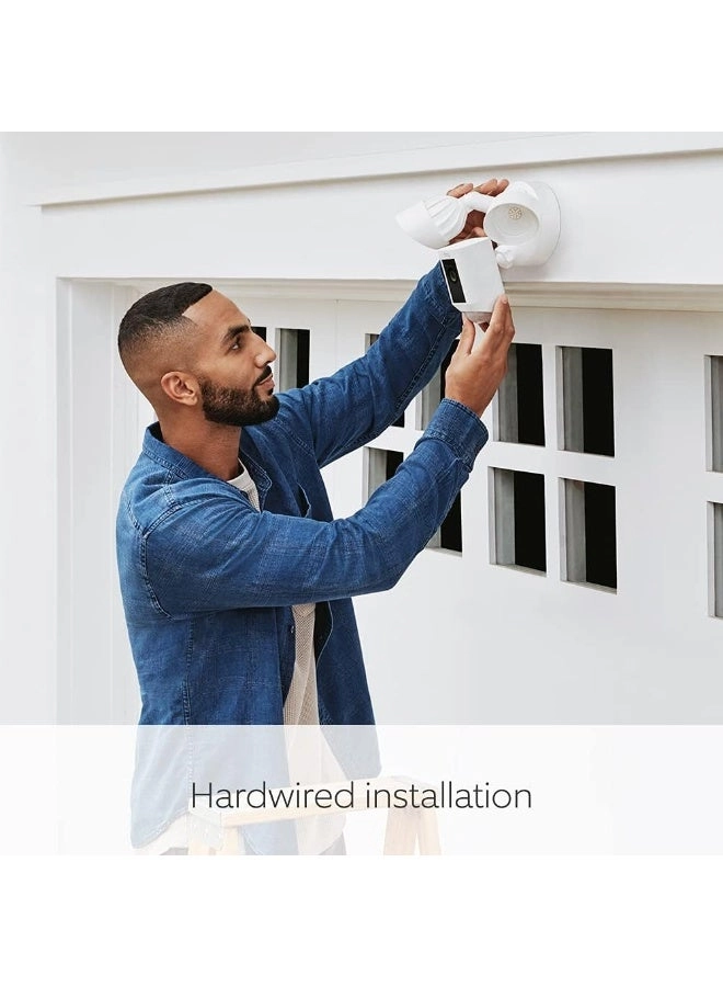 Floodlight Cam Wired Plus