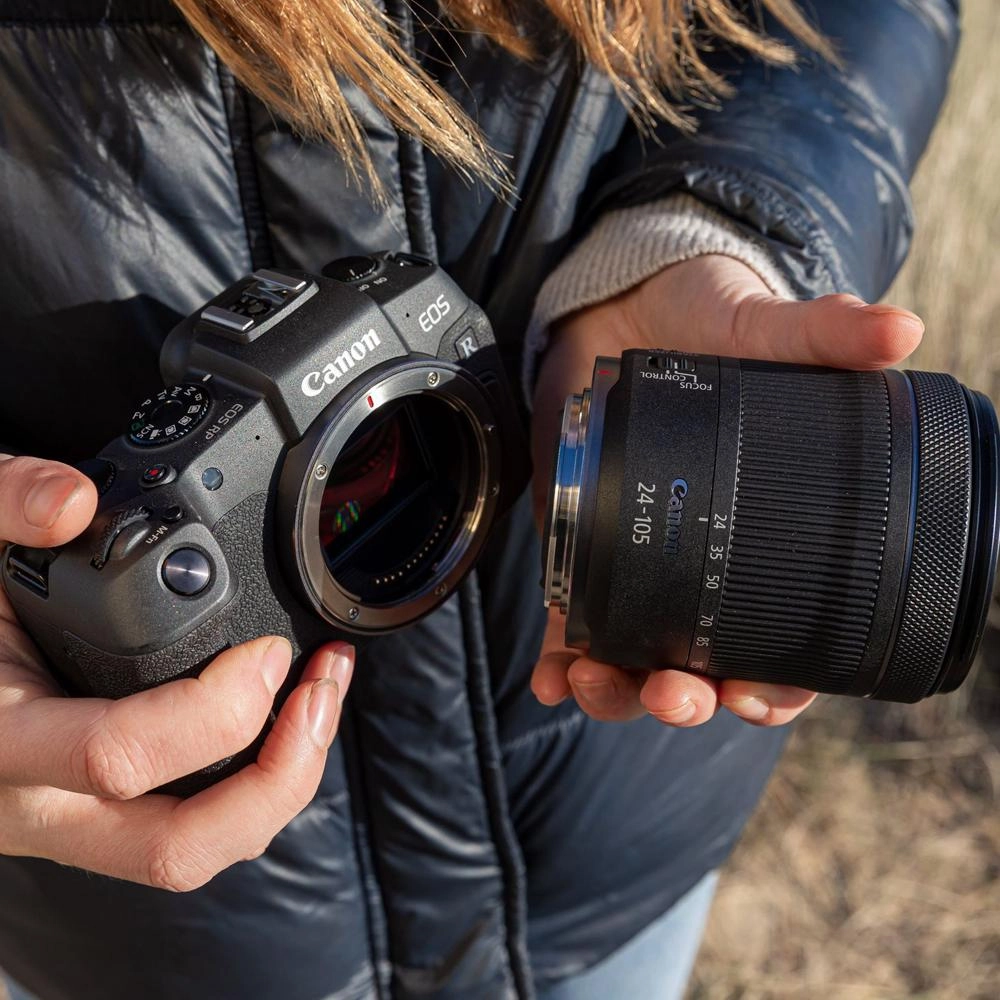 EOS RP KIT + RF24-105MM Lens