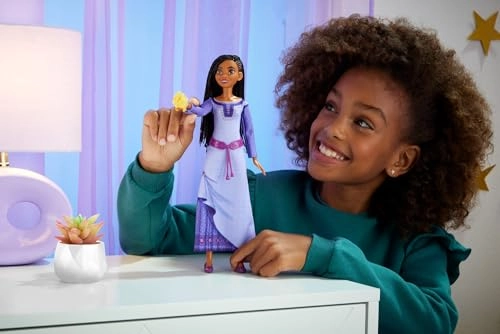 Asha of Rosas Fashion Doll - Singing German + Star Figure - Attachable to Hand