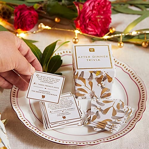 Christmas Trivia Quiz Questions & Charades - 60x Mistletoe Box