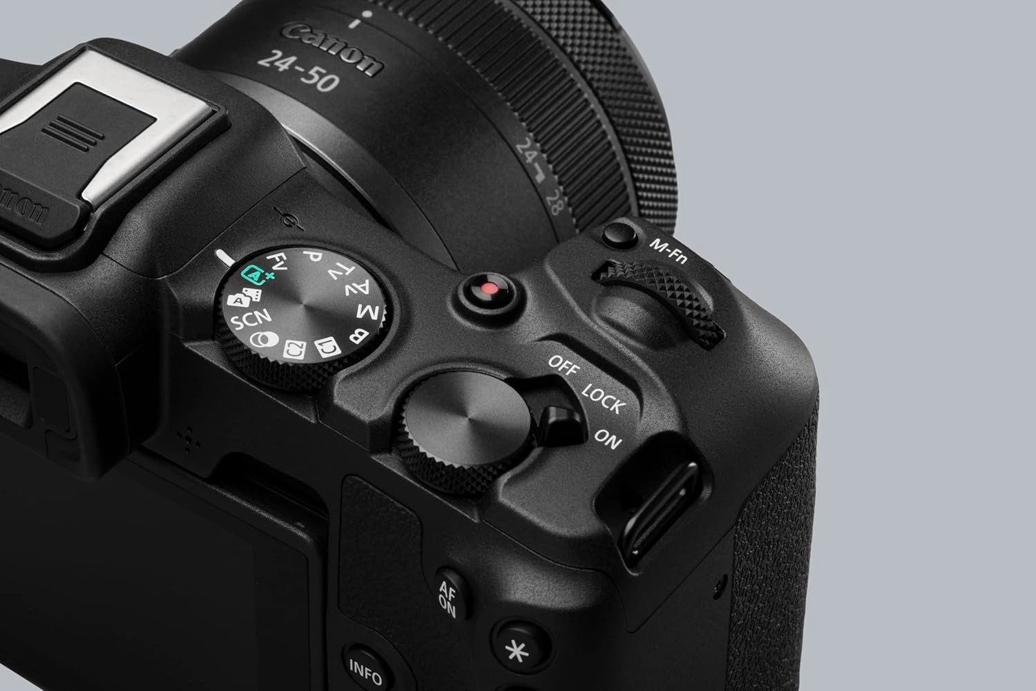 EOS R8 + RF 24-50MM