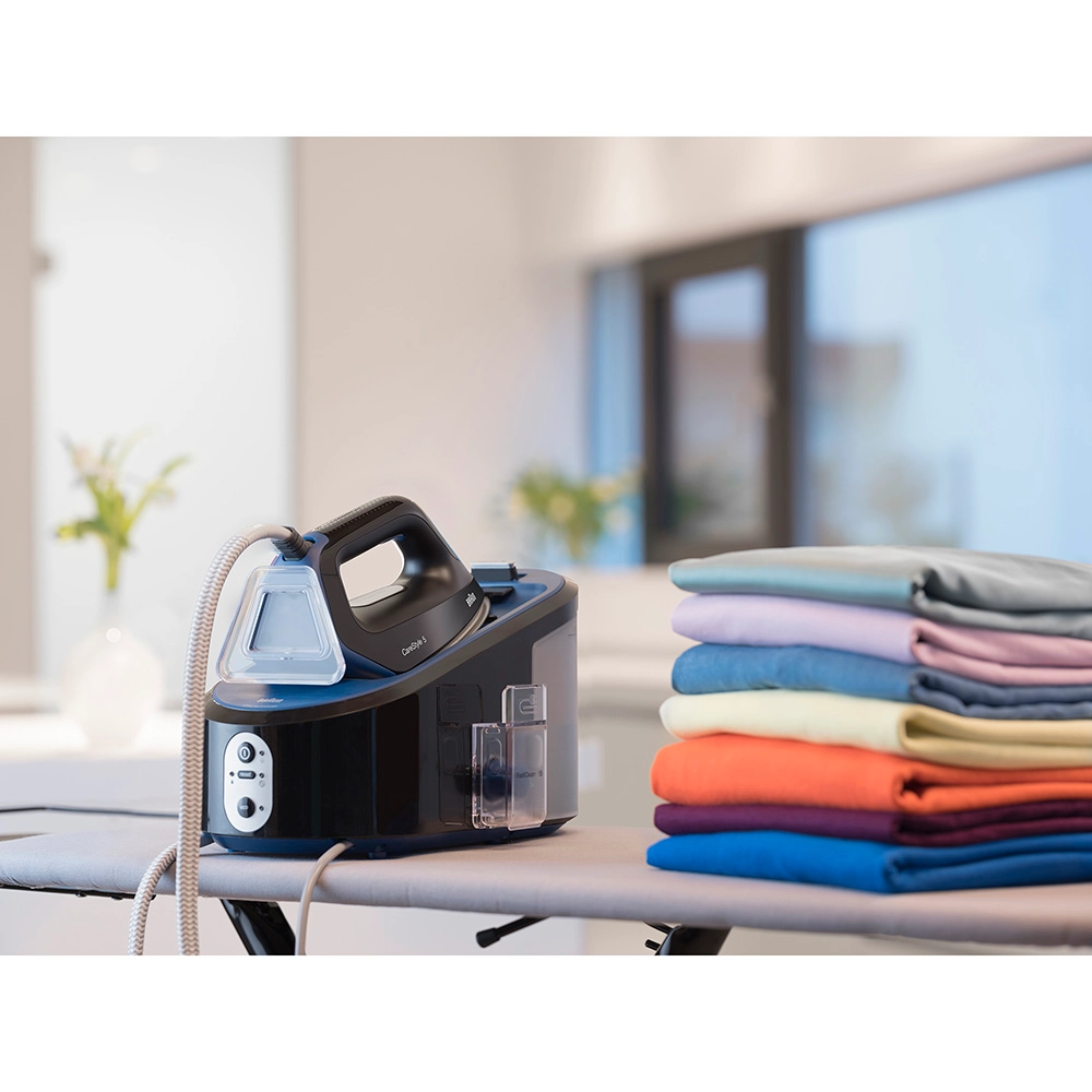 Carestyle Generator Iron - 2400W 400 g/min 6.8 Bar