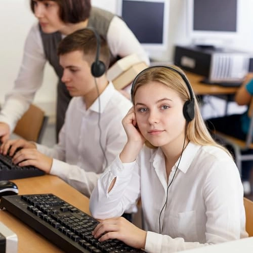 KQ1700 Wired Headphone