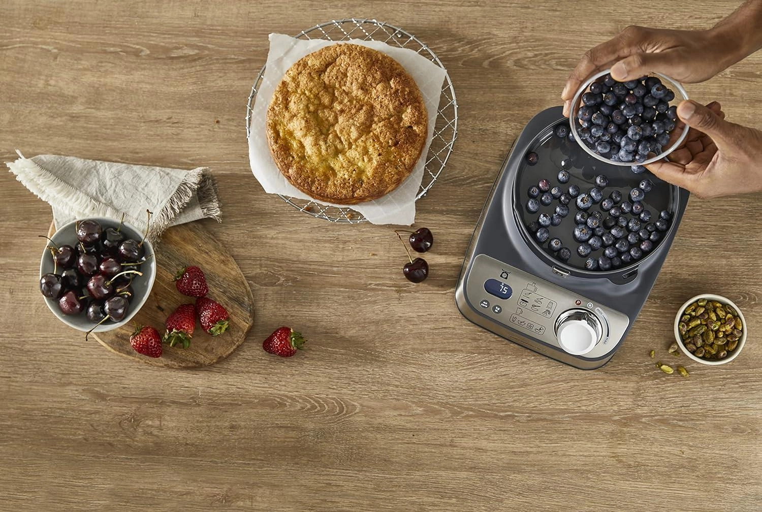 FDM71.690SS - 3 Liter(s) 1000 Watts